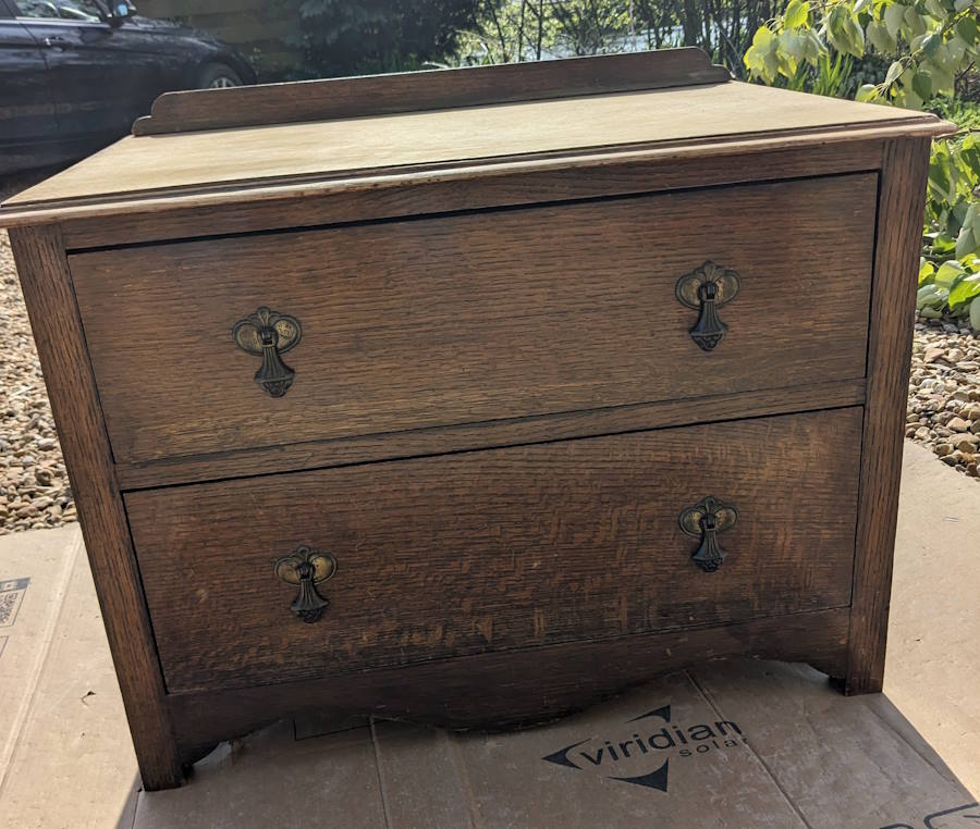 dark furniture before it was upcycled to lighter